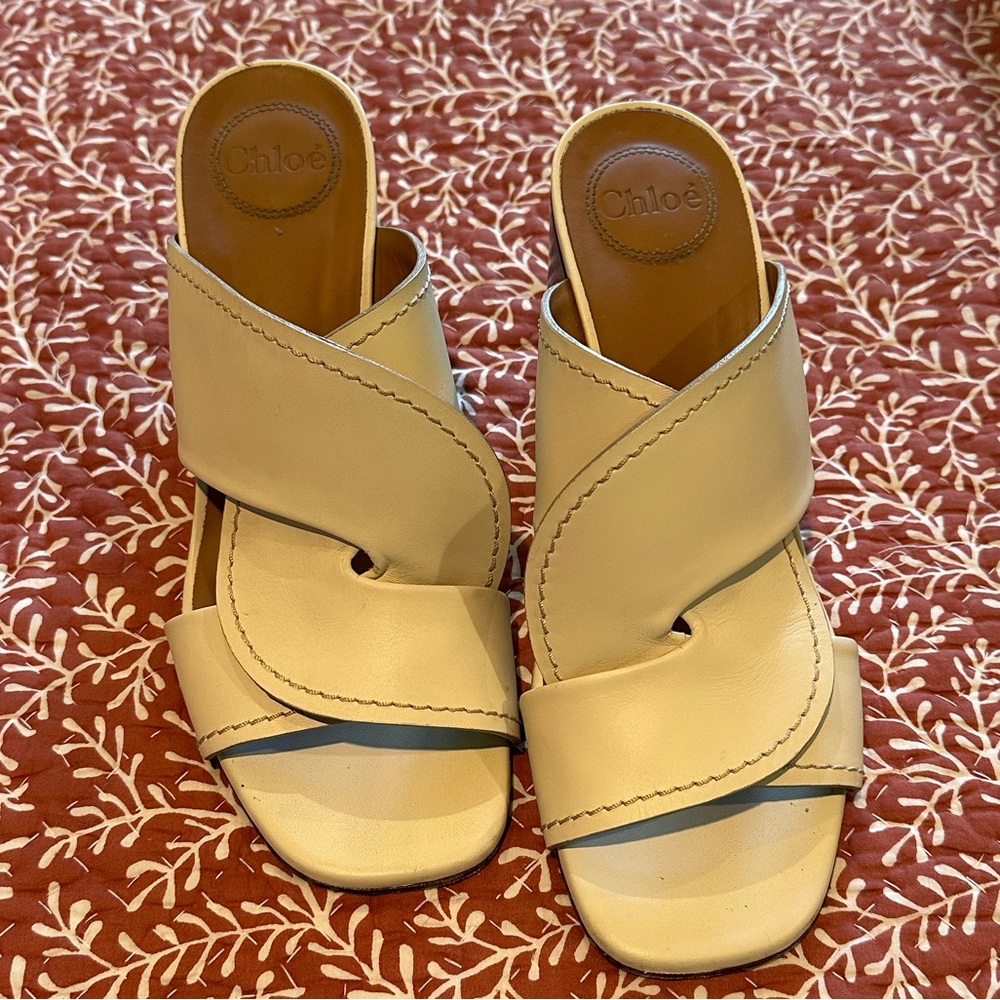 Chloe cream / off white heels size 40 1/2